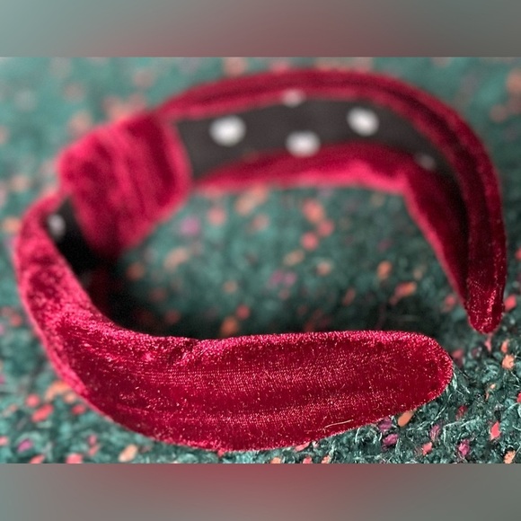 ‼️RARE‼️?Lele Sadoughi??NWOT?Velvet Hand Knotted Headband in Burgandy main image 7